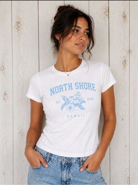 Bear Dance North Shore Hawaii Baby Tee Coastal Surf Nautical ~ Large ~ NWOT